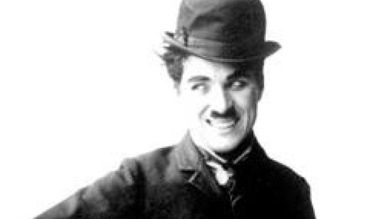 Charlot compie cent'anni