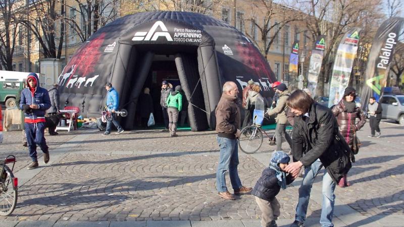 Il PalaLupo scende in citt&agrave;. E porta laboratori, fiabe e...bici