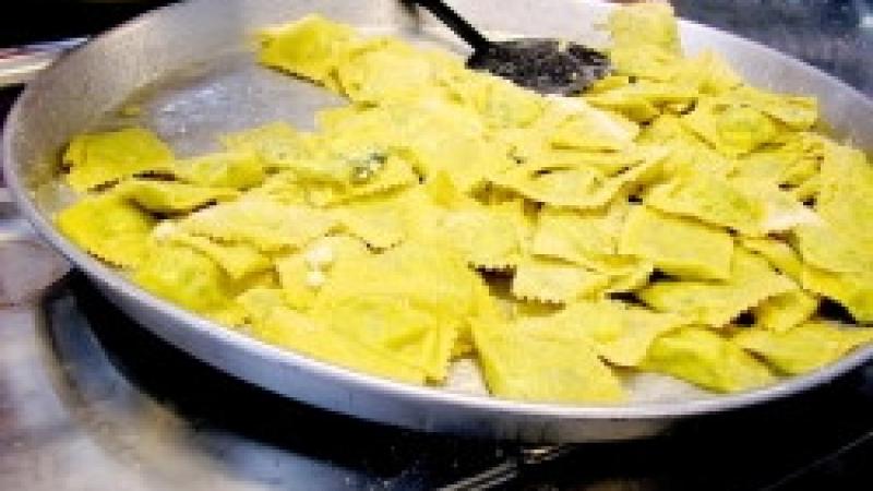 Carzeto, tortelli e musica popolare