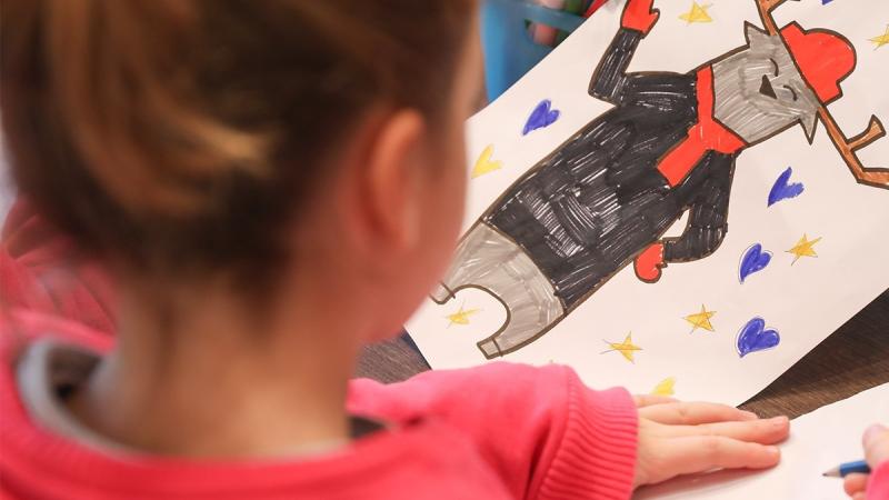 Sant'Ilario arriva al Fidenza Village con la lettura animata, per i bambini, dell'affascinante leggenda