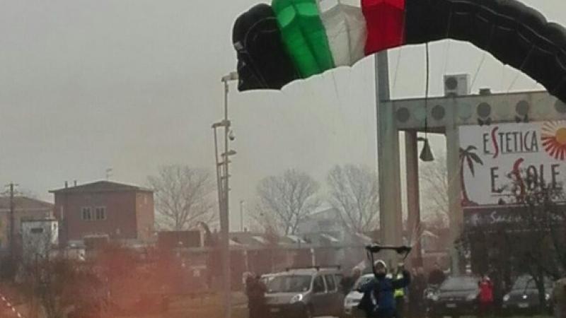 Quando la Befana  arriva col paracadute