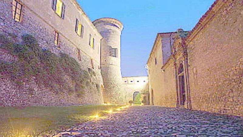 Visite notturne  nell'antico castello