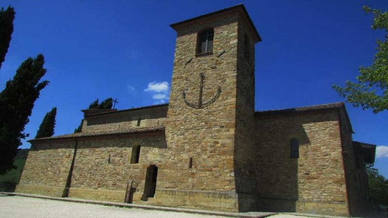 Via Francigena: l'escursione parte dalla pieve di Contignaco