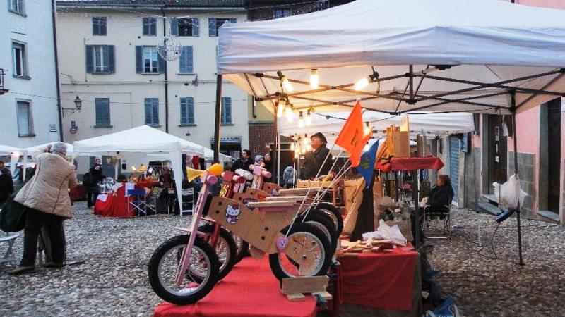 Mercatino dell'antiquariato e del vintage
