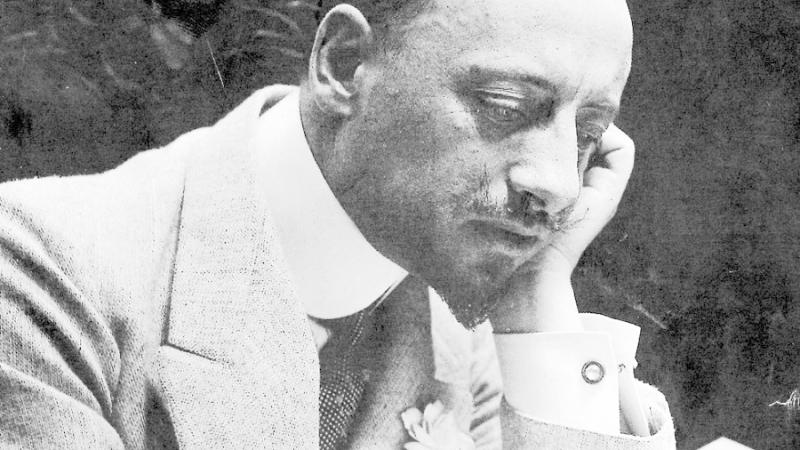 Oratorio Novo: D'Annunzio  visto da Gramsci