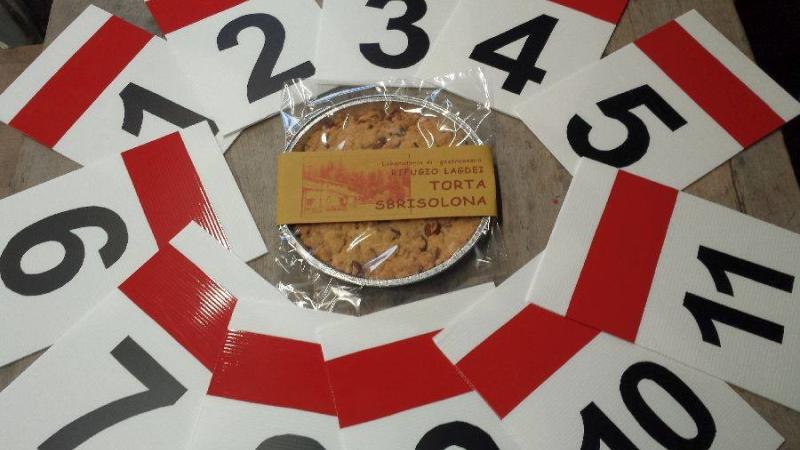 Al Rifugio Lagdei un gioco con la bussola