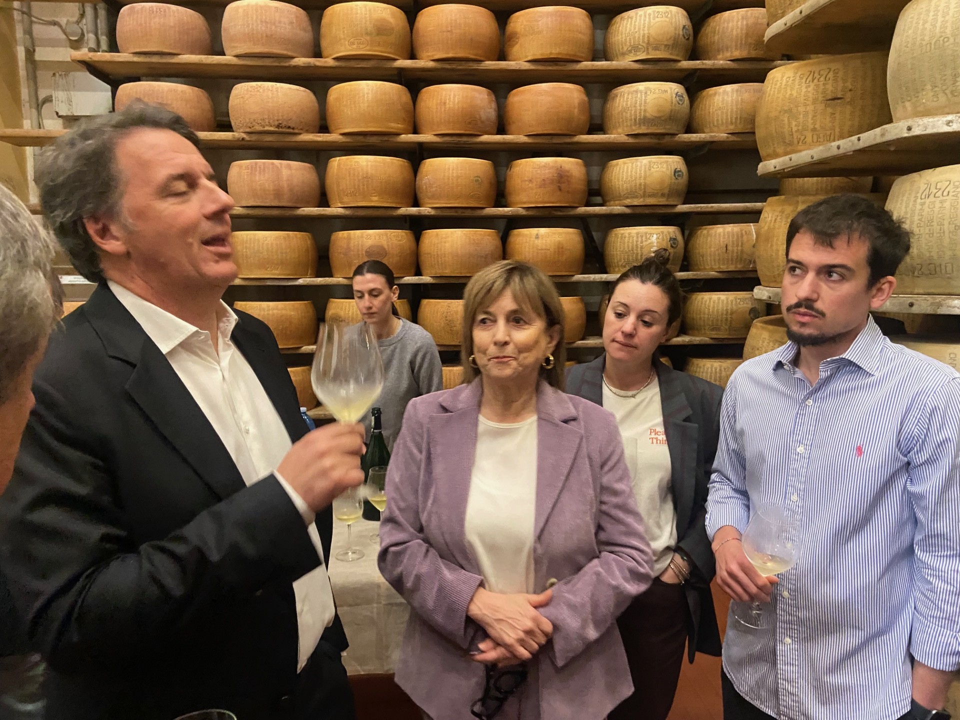 Renzi al caseificio Gennari